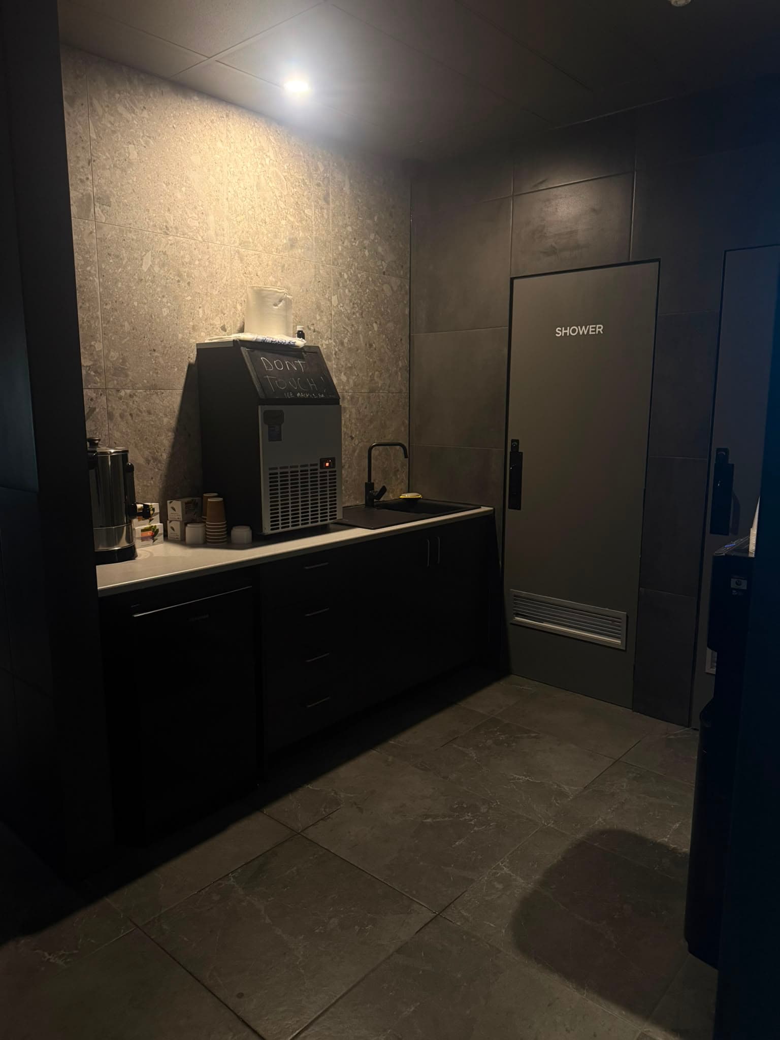 Recovery Hub amenities including ice machine and shower