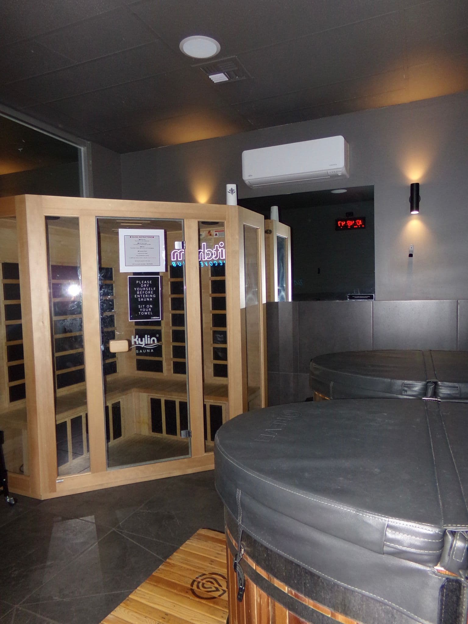 Private Room 3 — Full room view